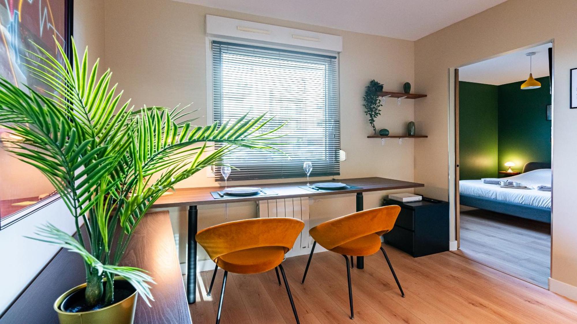 Le California 70 - Suite Detente - Free Parking Dijon Exterior photo